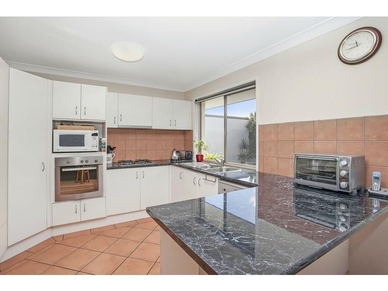 11 Ballerina Street, Burleigh Waters QLD 4220