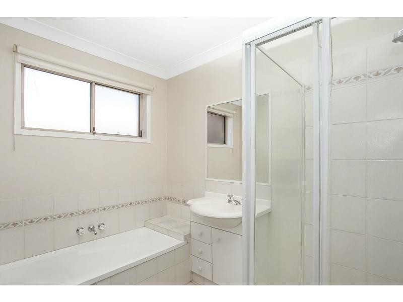 11 Ballerina Street, Burleigh Waters QLD 4220