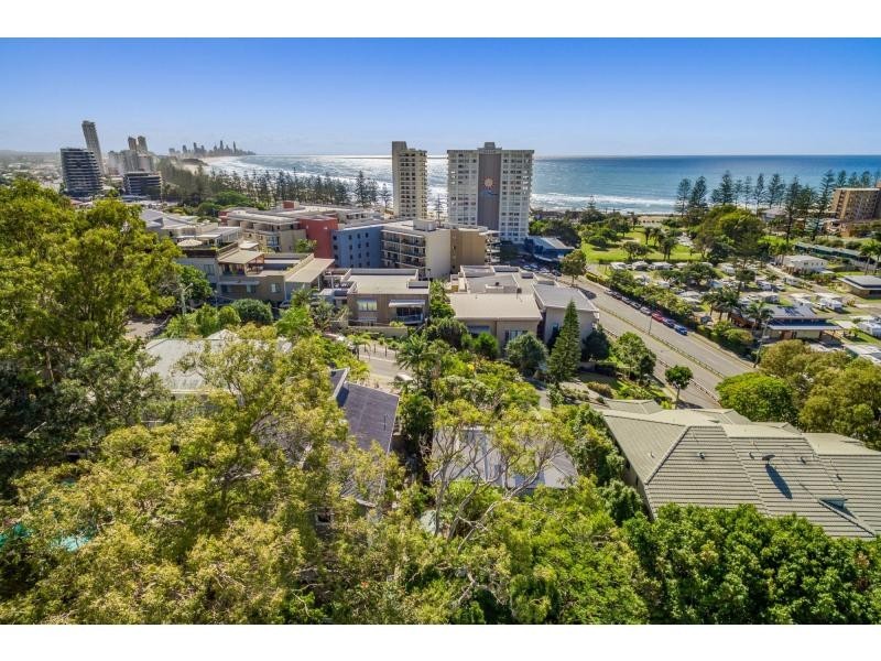 4 & 6 Brake Street, Burleigh Heads QLD 4220