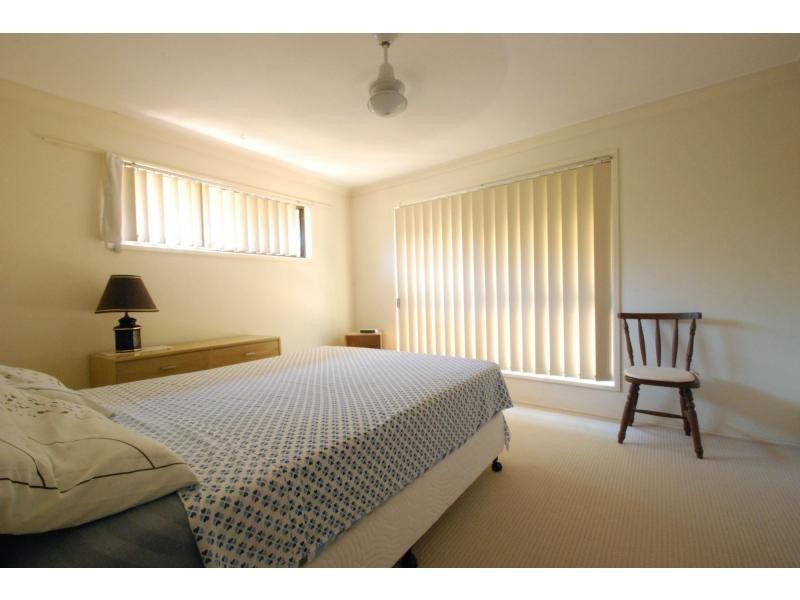 2/6 Shrike Court, Burleigh Waters QLD 4220