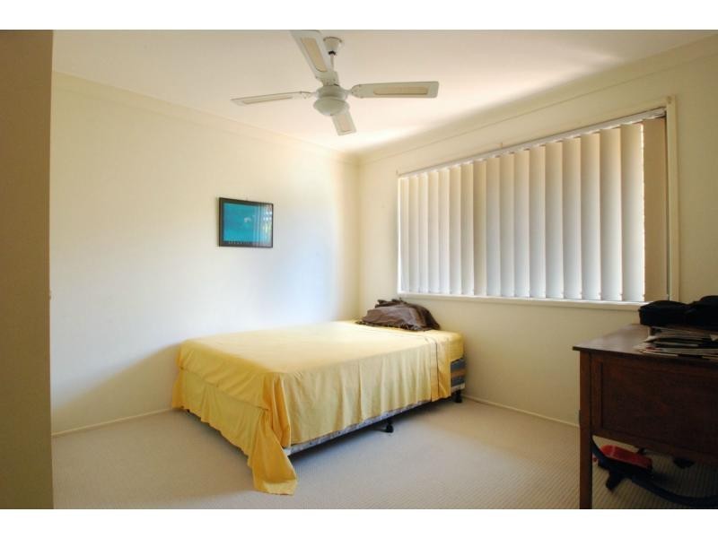 2/6 Shrike Court, Burleigh Waters QLD 4220