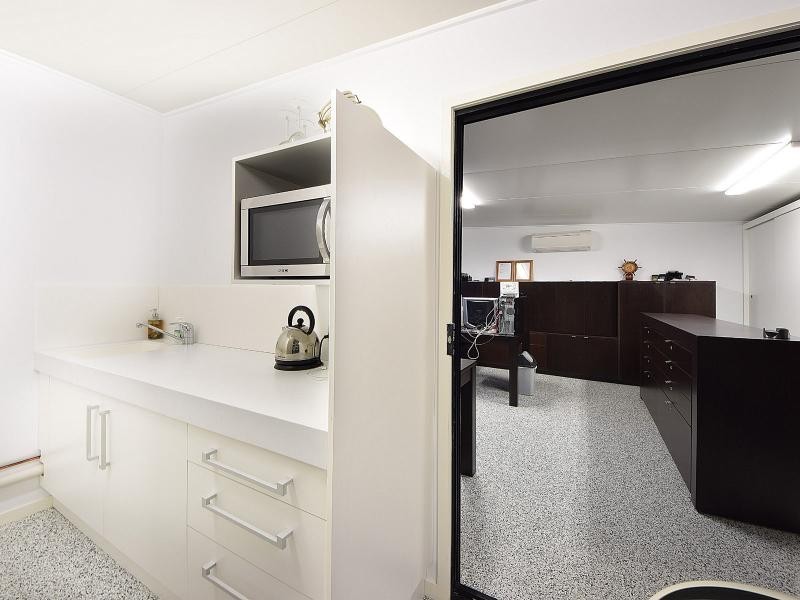 7 Frascati Street, Mermaid Waters QLD 4218