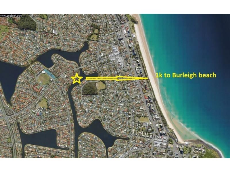 4/8 Sunbird Street, Burleigh Waters QLD 4220