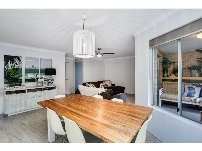 7/11 Hayle Street, Burleigh Heads QLD 4220