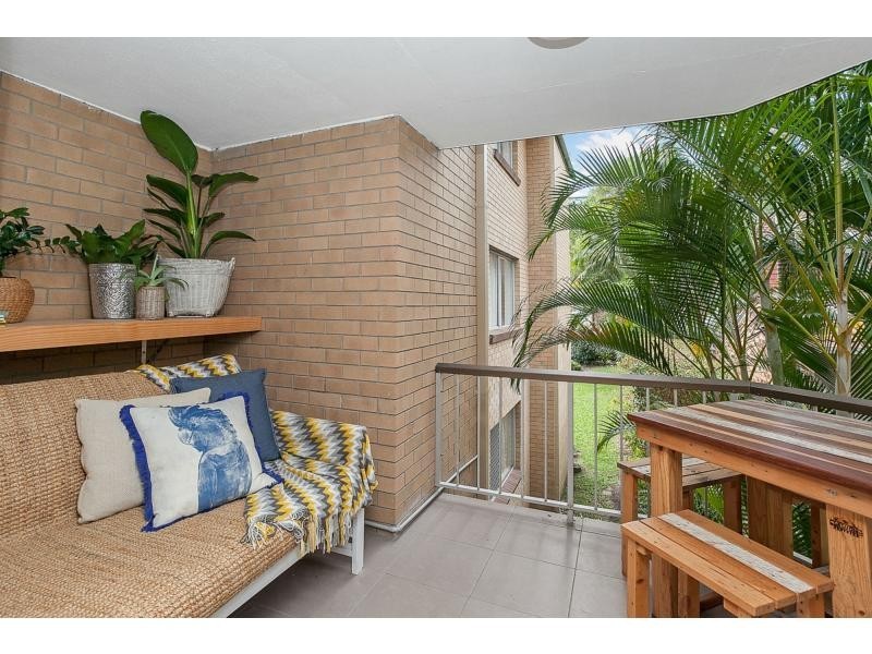 7/11 Hayle Street, Burleigh Heads QLD 4220