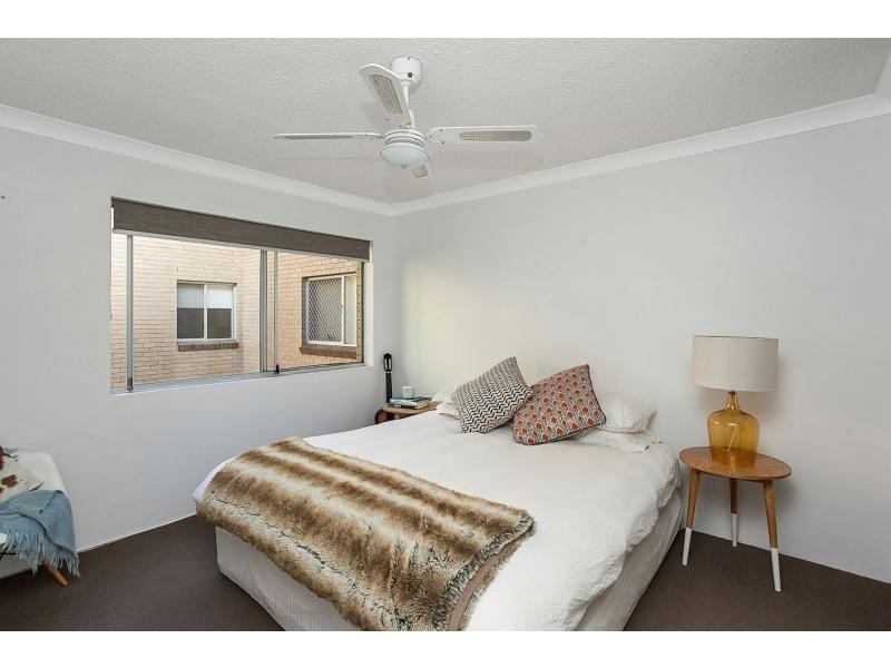 7/11 Hayle Street, Burleigh Heads QLD 4220