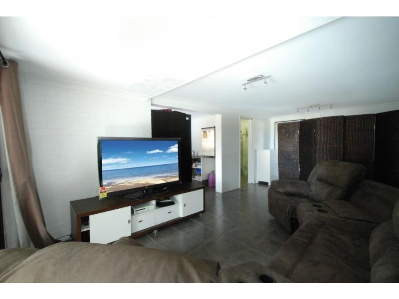 63 Bardon Avenue, Miami QLD 4220