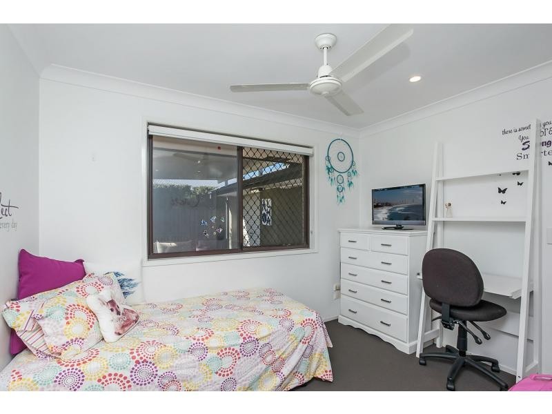 21 Auk Avenue, Burleigh Waters QLD 4220
