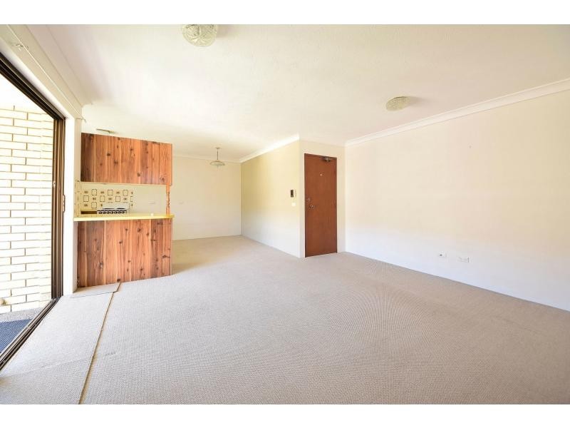 6/10 Allara Avenue, Palm Beach QLD 4221