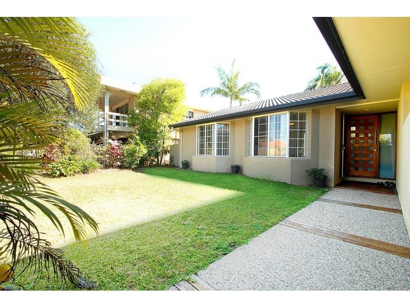 20 Bluejay Street, Burleigh Waters QLD 4220