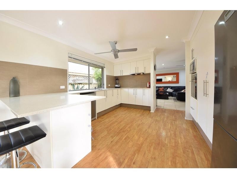 20 Bluejay Street, Burleigh Waters QLD 4220