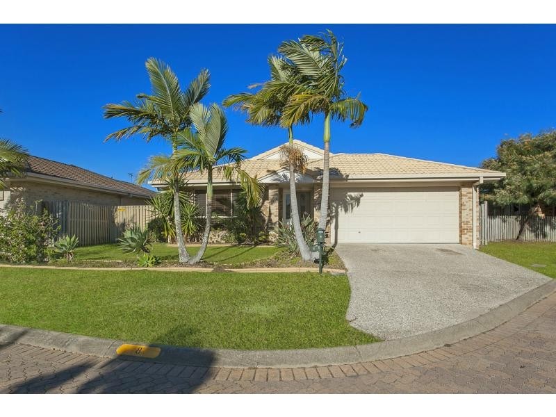 8 Sparrow Place, Burleigh Waters QLD 4220