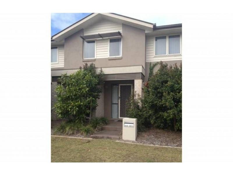 L2/32 Beaumont Drive, Pimpama QLD 4209