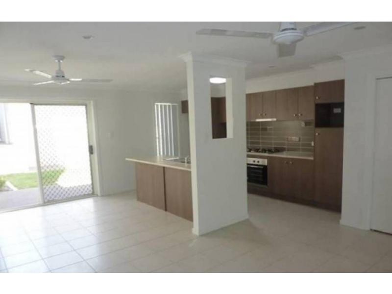 L2/32 Beaumont Drive, Pimpama QLD 4209