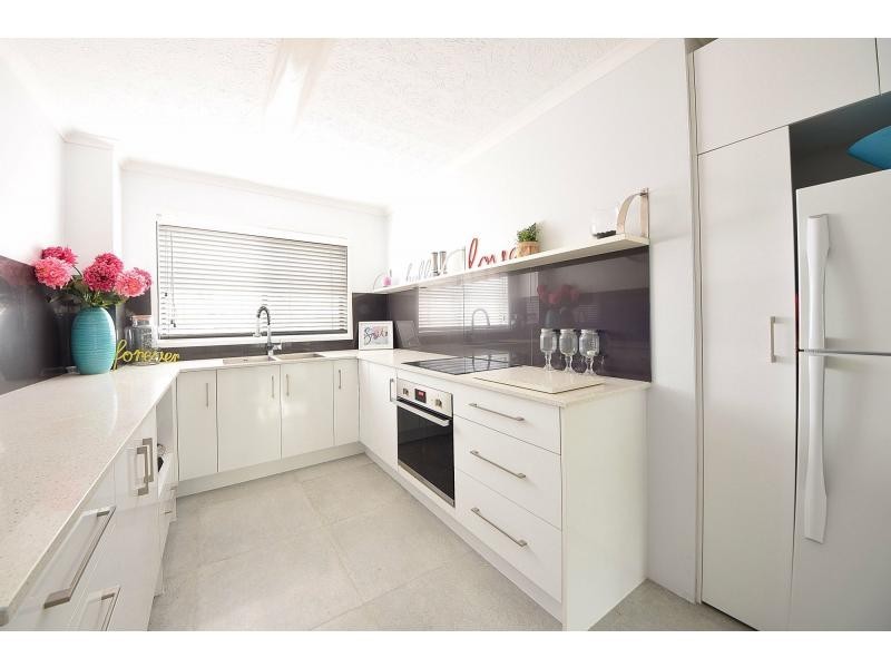 5/1881 Gold Coast Highway, Burleigh Heads QLD 4220