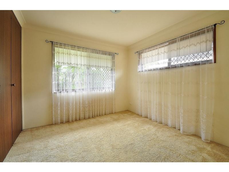 1/8 Doggett Drive, Miami QLD 4220