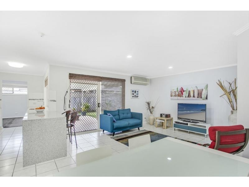 11 Gannet Street, Burleigh Waters QLD 4220