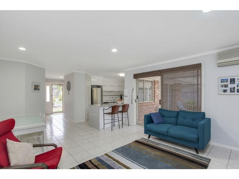 11 Gannet Street, Burleigh Waters QLD 4220