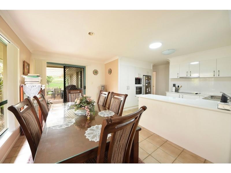 43 Seville Circuit, Burleigh Waters QLD 4220