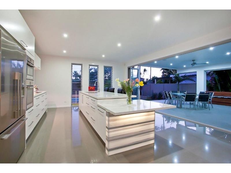 40 Banksia Broadway, Burleigh Waters QLD 4220