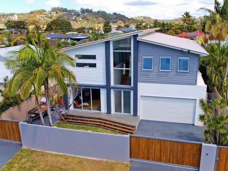 40 Banksia Broadway, Burleigh Waters QLD 4220