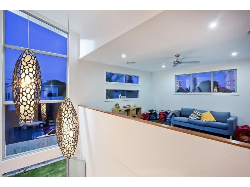 40 Banksia Broadway, Burleigh Waters QLD 4220