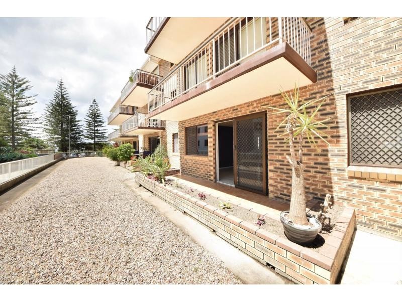 3/96 The Esplanade, Burleigh Heads QLD 4220