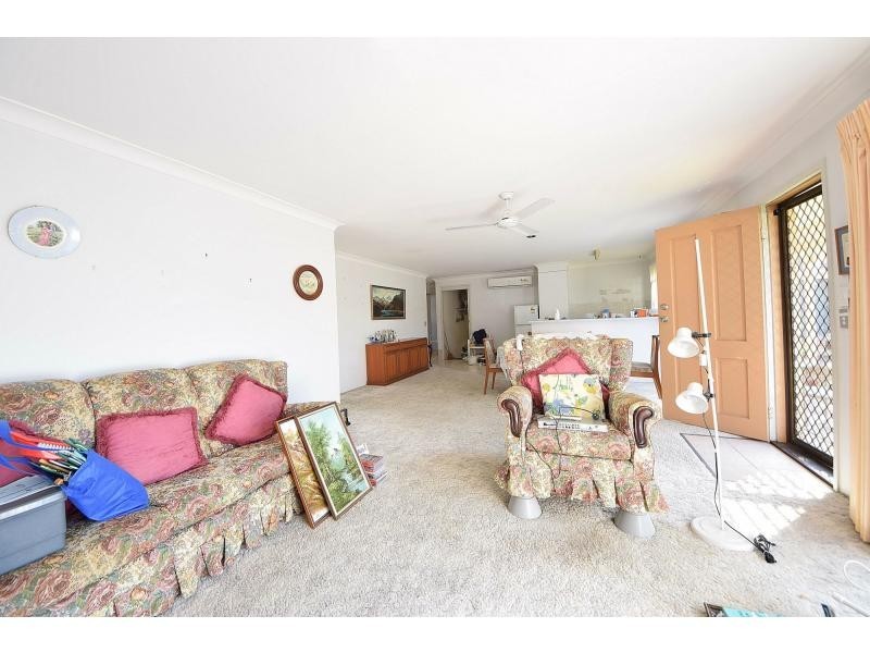 2/3 Wagtail Court, Burleigh Waters QLD 4220