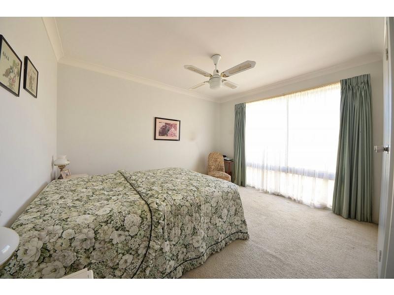 2/3 Wagtail Court, Burleigh Waters QLD 4220