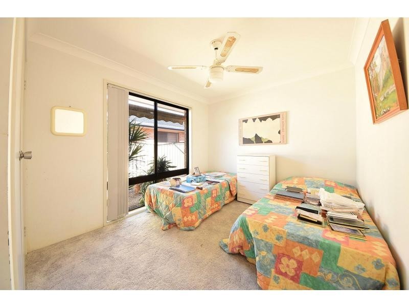 2/3 Wagtail Court, Burleigh Waters QLD 4220