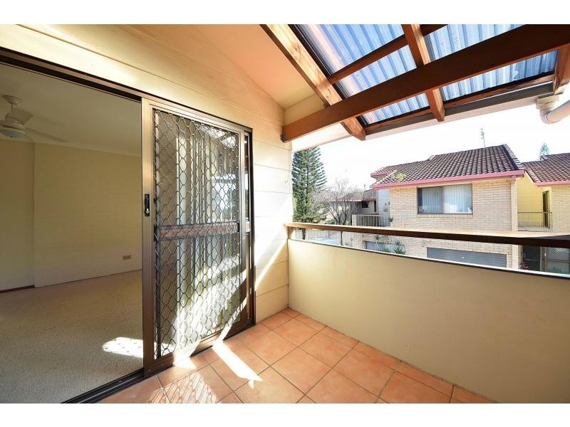 3/10 Angie Court, Mermaid Waters QLD 4218