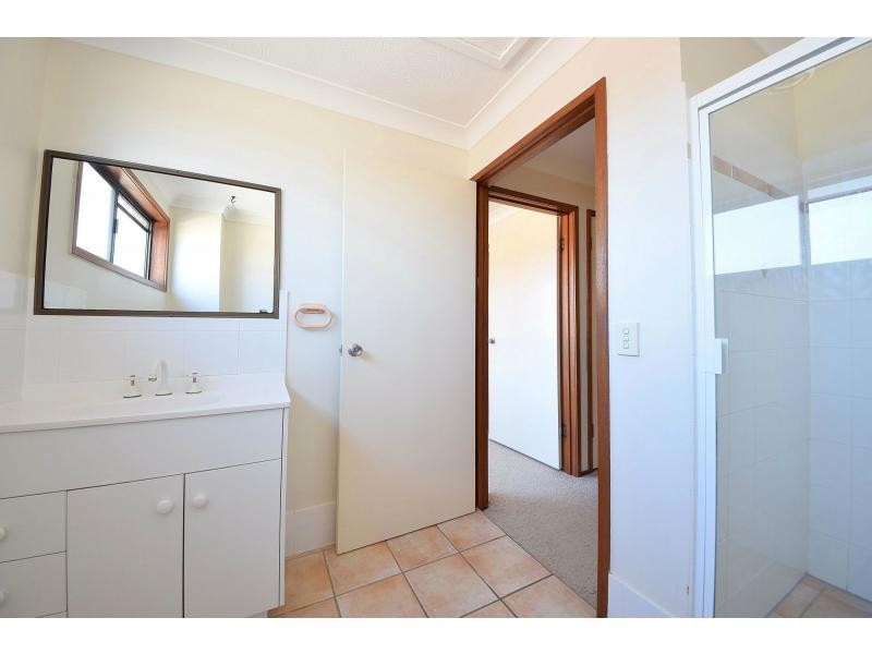 3/10 Angie Court, Mermaid Waters QLD 4218