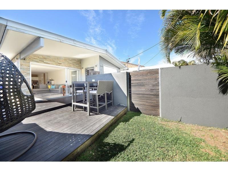 83 Sunshine Parade, Miami QLD 4220