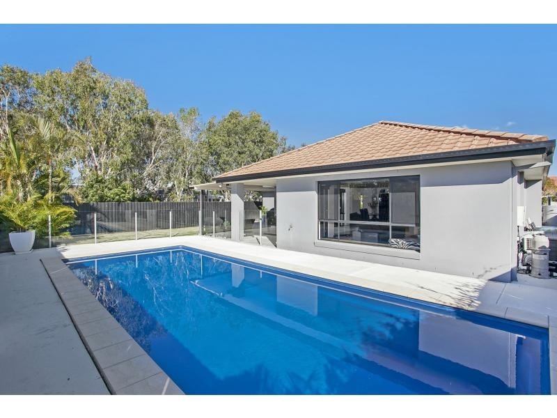 40 Tropicana Circuit, Burleigh Waters QLD 4220