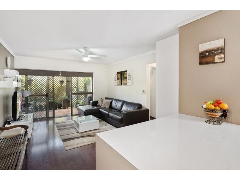 23/20 Barbet Place, Burleigh Waters QLD 4220