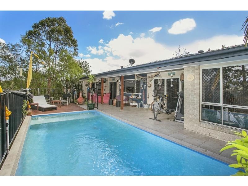 6 Orchna Street, Burleigh Heads QLD 4220
