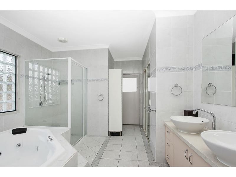 L203 Tabilban Street, Burleigh Heads QLD 4220