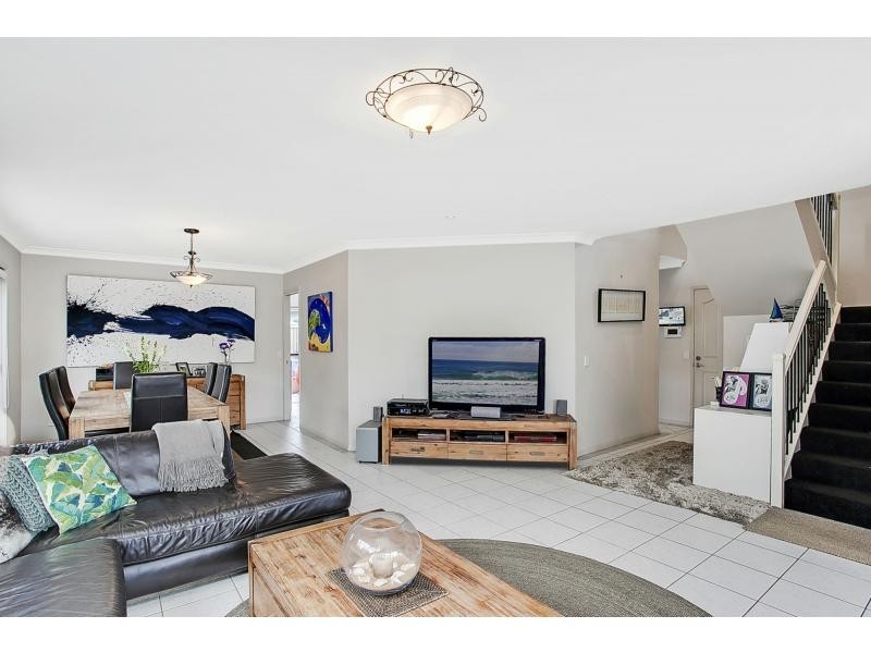 L203 Tabilban Street, Burleigh Heads QLD 4220