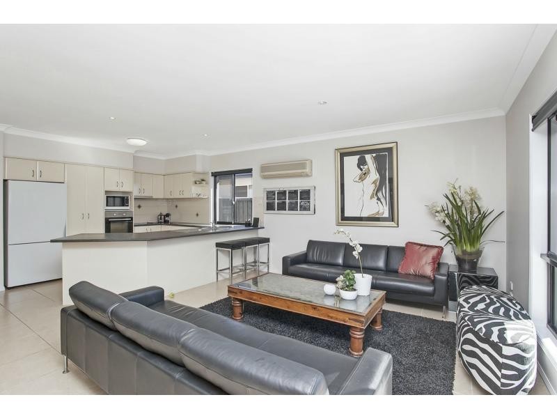 40 Tropicana Circuit, Burleigh Waters QLD 4220