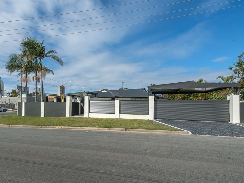 30 Lemana Lane, Burleigh Heads QLD 4220