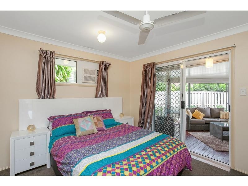 43 Galeen Drive, Burleigh Waters QLD 4220