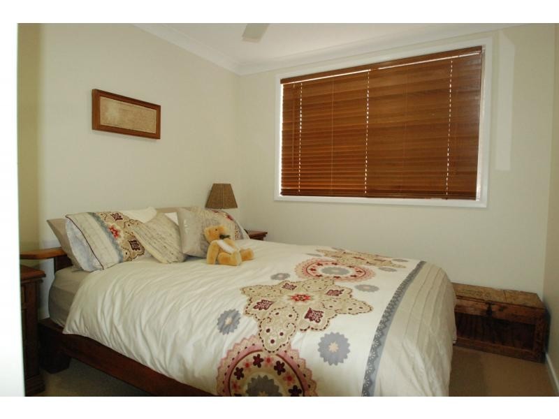 53 Chainey Avenue, Miami QLD 4220