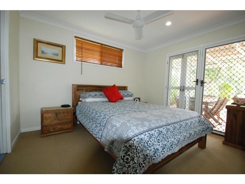 53 Chainey Avenue, Miami QLD 4220