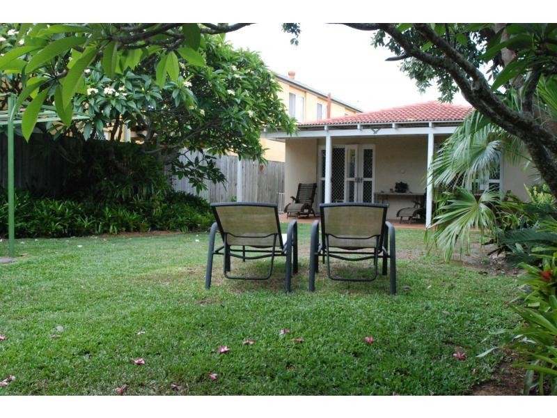 53 Chainey Avenue, Miami QLD 4220