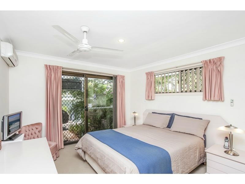 146 Christine Avenue, Burleigh Waters QLD 4220