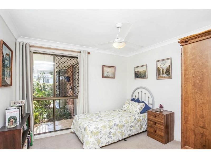 146 Christine Avenue, Burleigh Waters QLD 4220