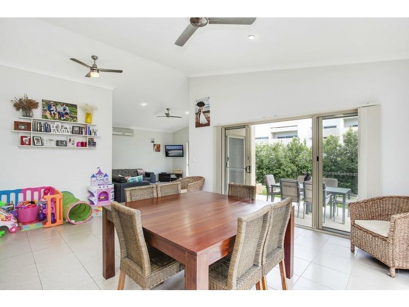 3 Saleya Drive, Varsity Lakes QLD 4227