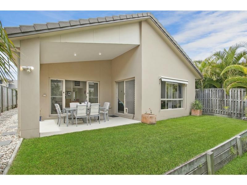 3 Saleya Drive, Varsity Lakes QLD 4227