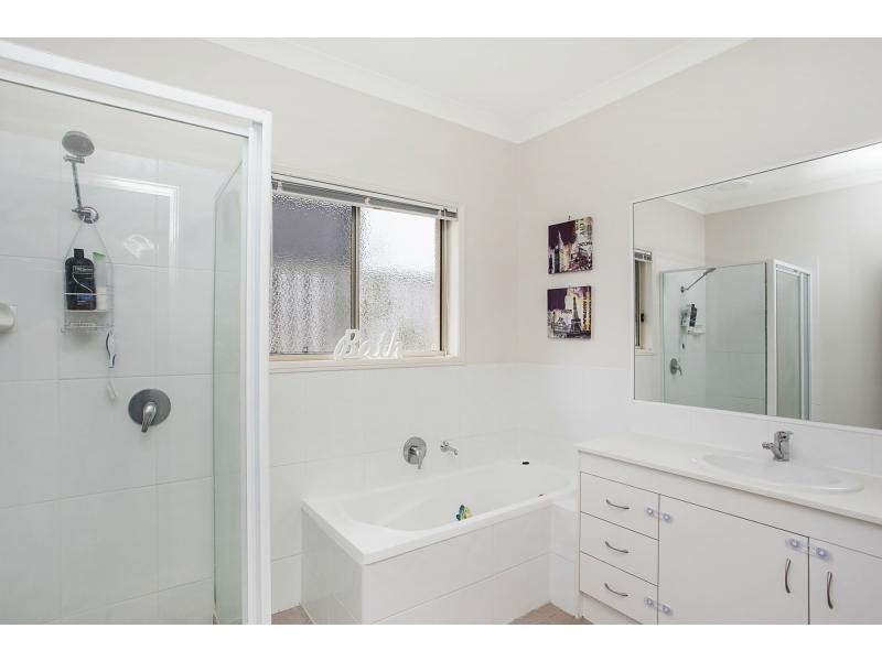 3 Saleya Drive, Varsity Lakes QLD 4227