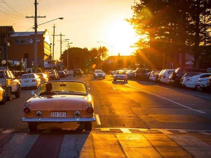 122 Harrier Drive, Burleigh Waters QLD 4220